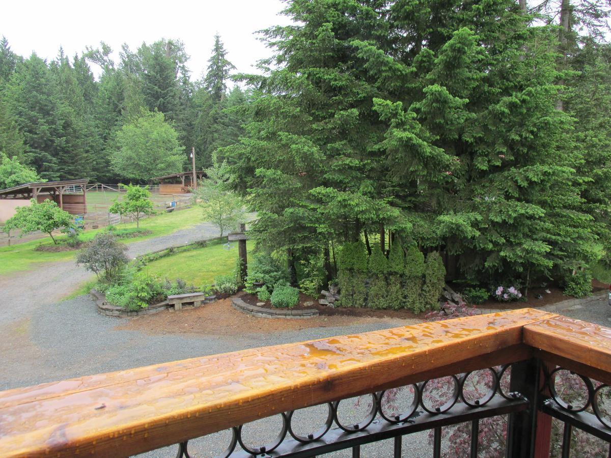 Paradise Acres Ranch Nanoose Bay Exteriér fotografie